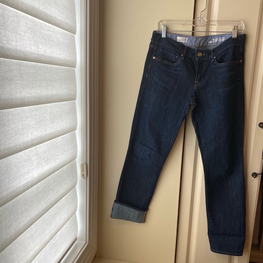 GAP 1969 Women's Real Straight Dark Wash Jeans - Picture 2 of 4